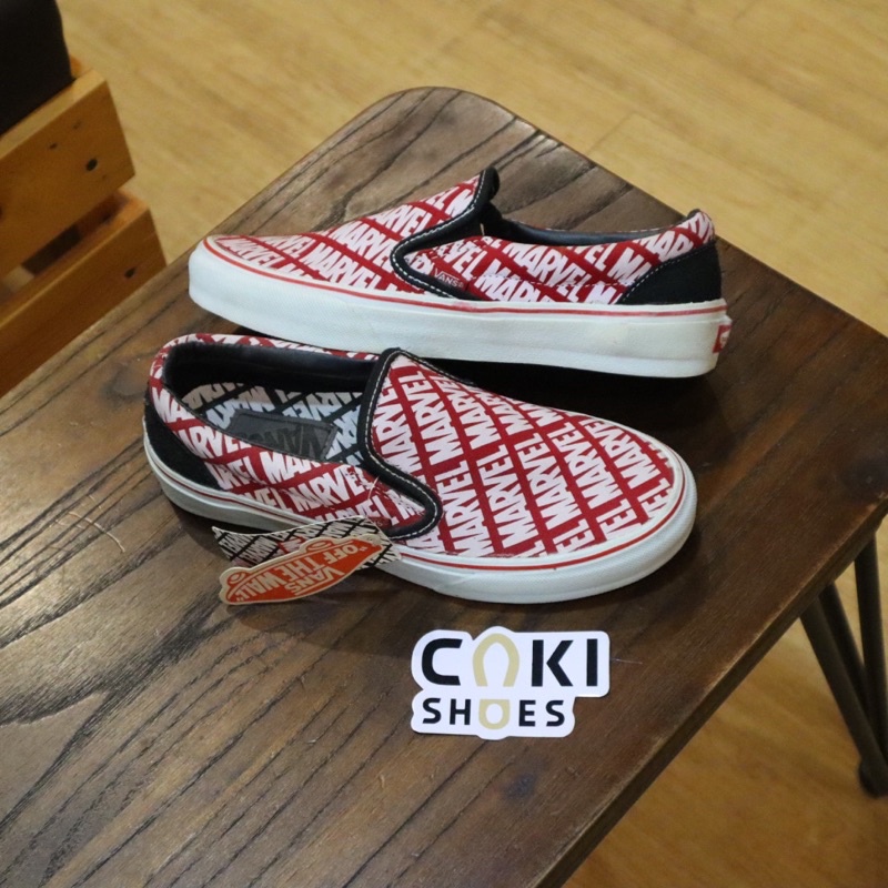 Jual Sepatu Vans Slip On X Marvel Logo Red Shopee Indonesia