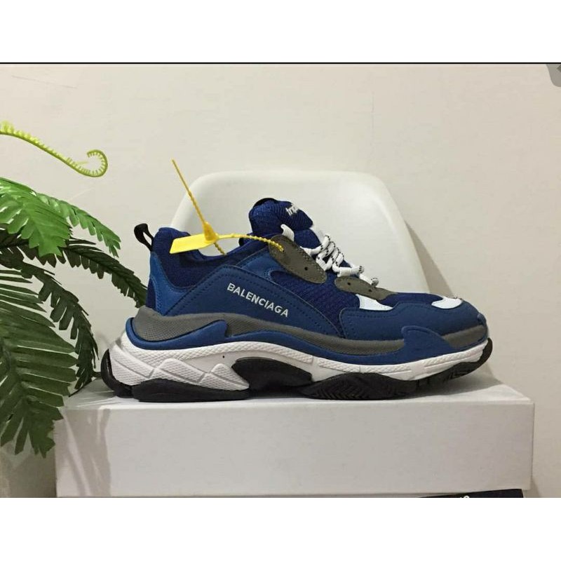 balenciaga triple s navy