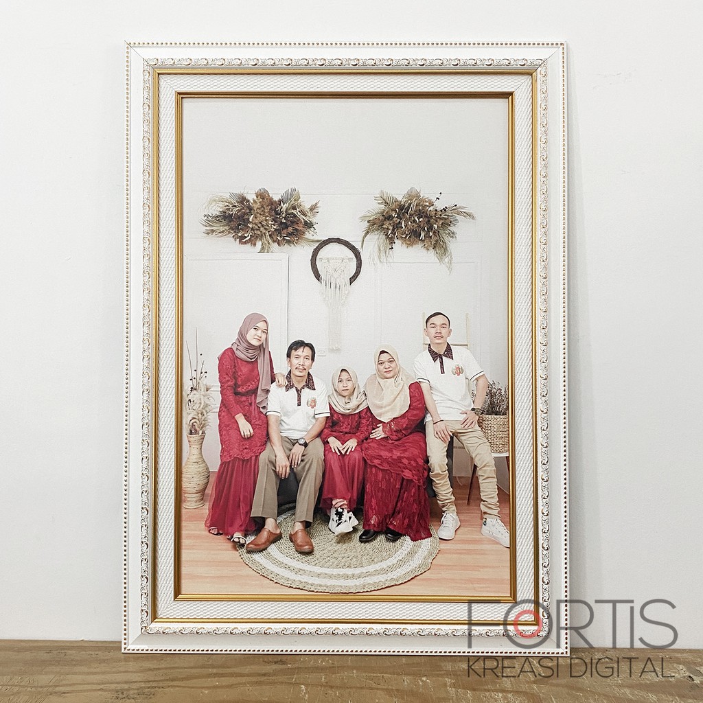 Jual Cetak Foto Kanvas/Canvas Photo Print 30x40cm - Termasuk Frame Ukir ...