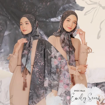 HIRA Hijabwanitacantik Emily Scarf HIRA Polycotton Hijab Segi Empat Motif Paris Voal