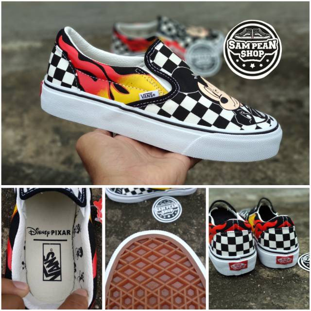 Jual Sepatu Vans SLIP ON X DISNEY MICKEY MINNIE MOUSE catur checkerboard flame 100 PREMIUM ORIGINAL Shopee Indonesia