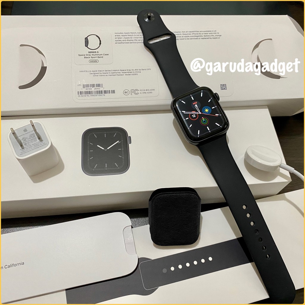 Jual Apple Watch Series 5 44mm Sport Black Band Second Like New Super Mulus Shopee Indonesia