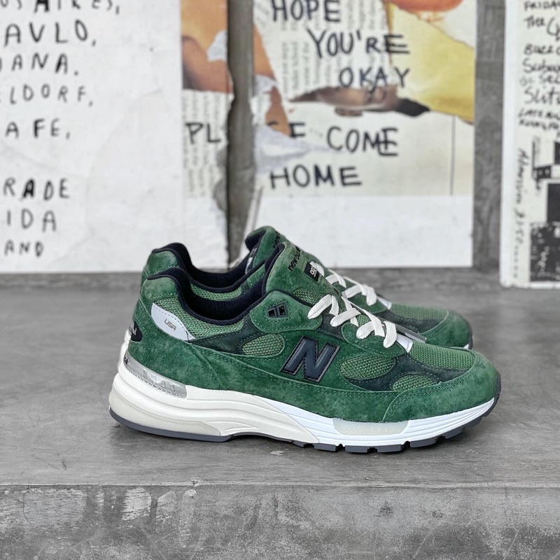 Harga Sepatu New New Balance 992 Verte Salehe Bembury X New