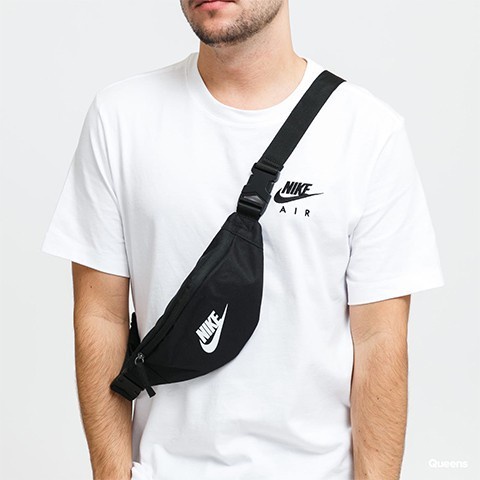 Waist bag hot sale nike indonesia