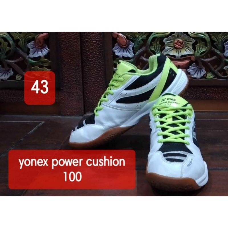 Yonex power cheap cushion 100