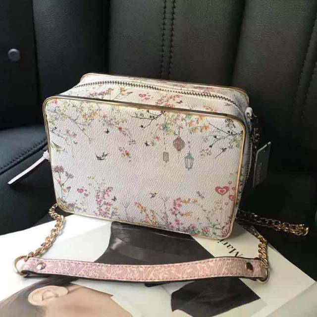 Jual PARFOIS Tas Selempang Wanita Parfois Wandanara Sling Bag