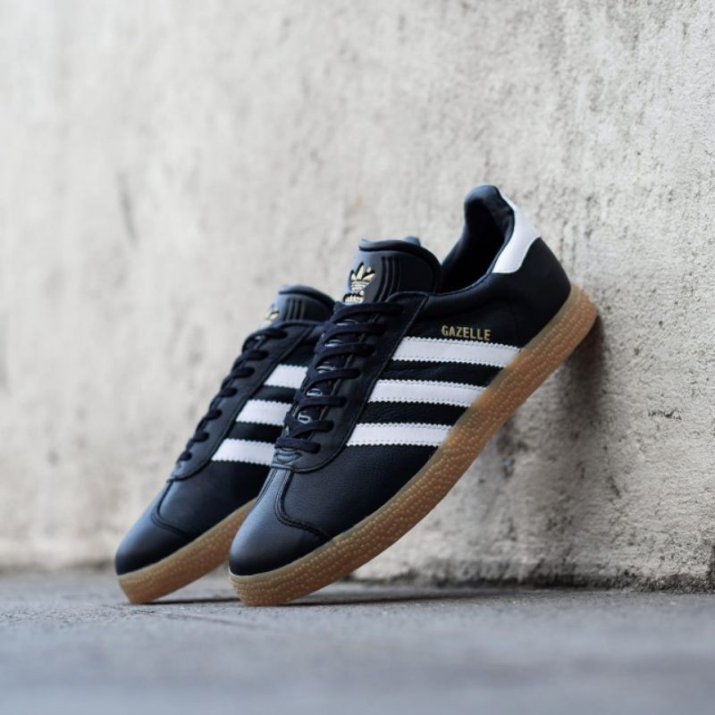 Adidas gazelle leather sales gum