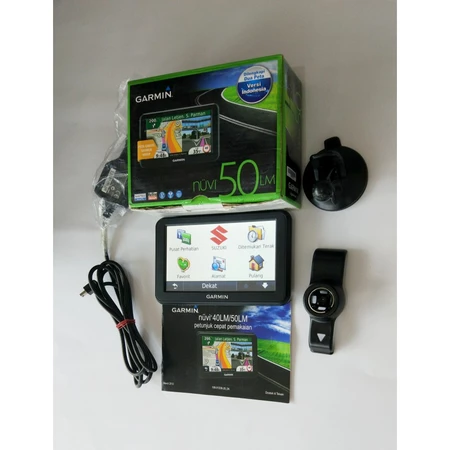 Garmin nüvi 50LM perangkat GPS mobil mandiri dengan layar 5 inch
