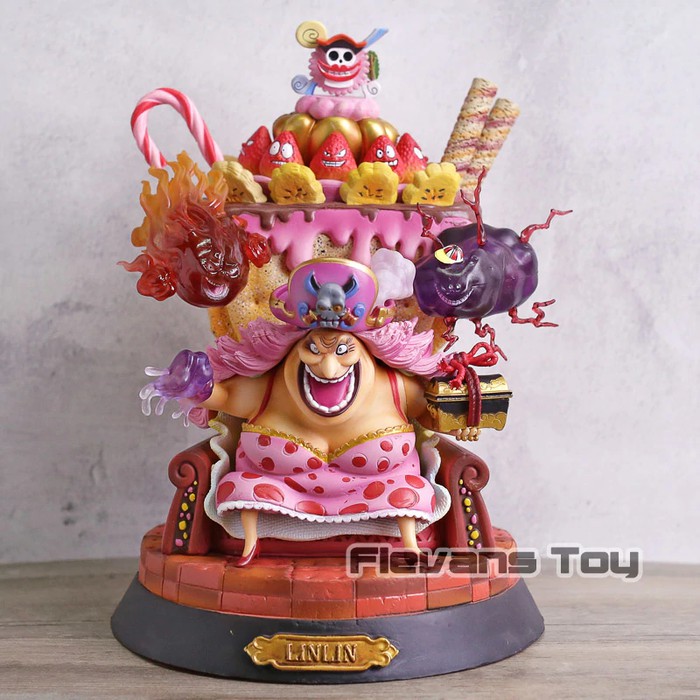 Big mom action store figure