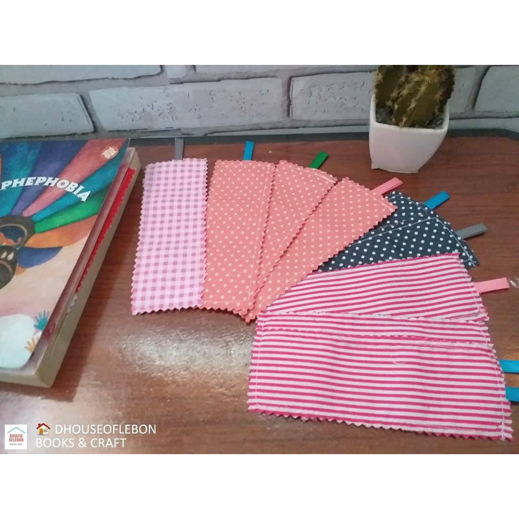 Jual FABRIC BOOKMARK / BOOKMARKS - PEMBATAS BUKU KAIN Motif Bunga ...