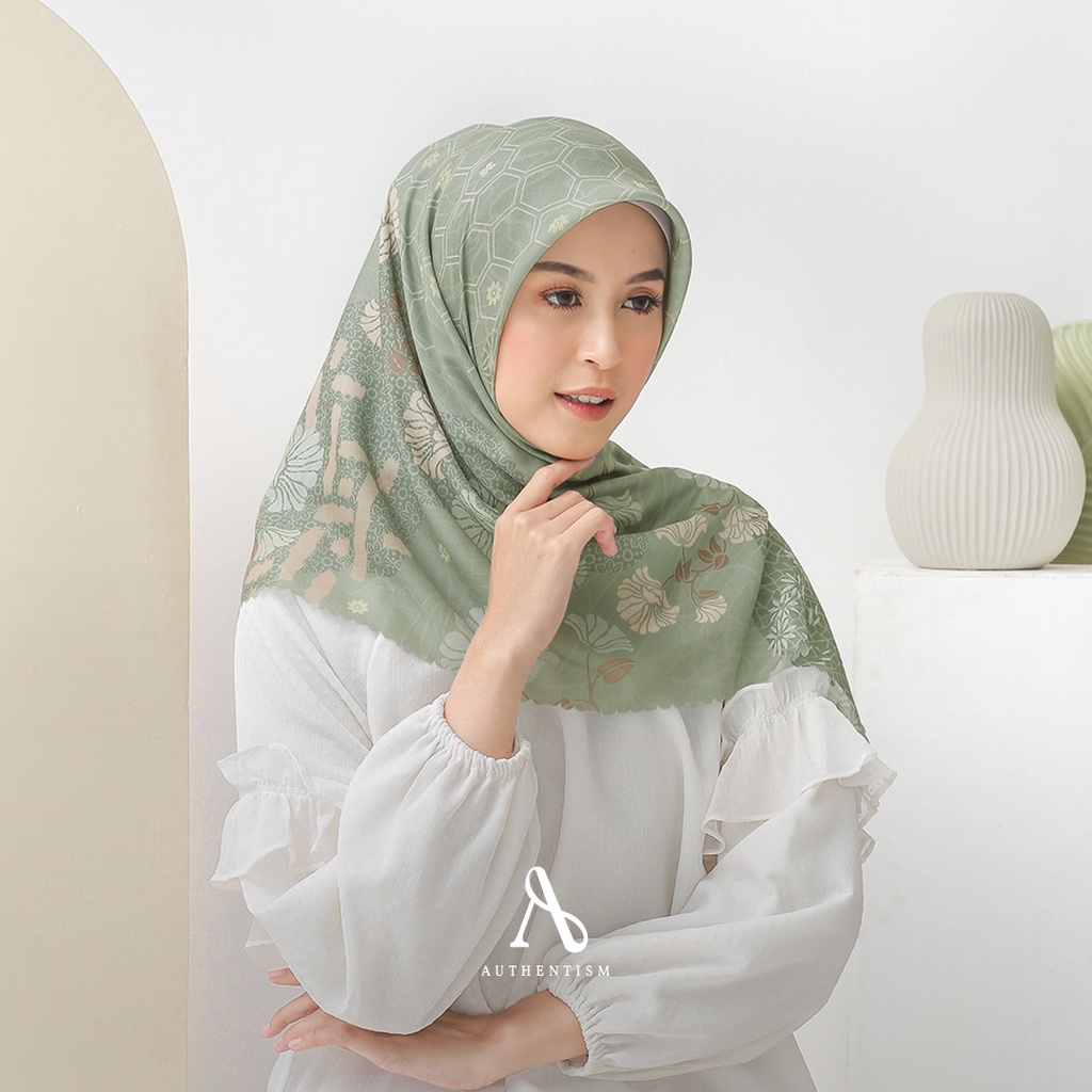 AUTHENTISM ID Queen Bee Series Kerudung Segi Empat Motif Voal Ultrafine Lasercut Premium