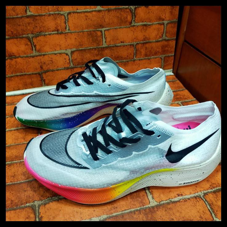 Nike zoom shop vaporfly 4 indonesia