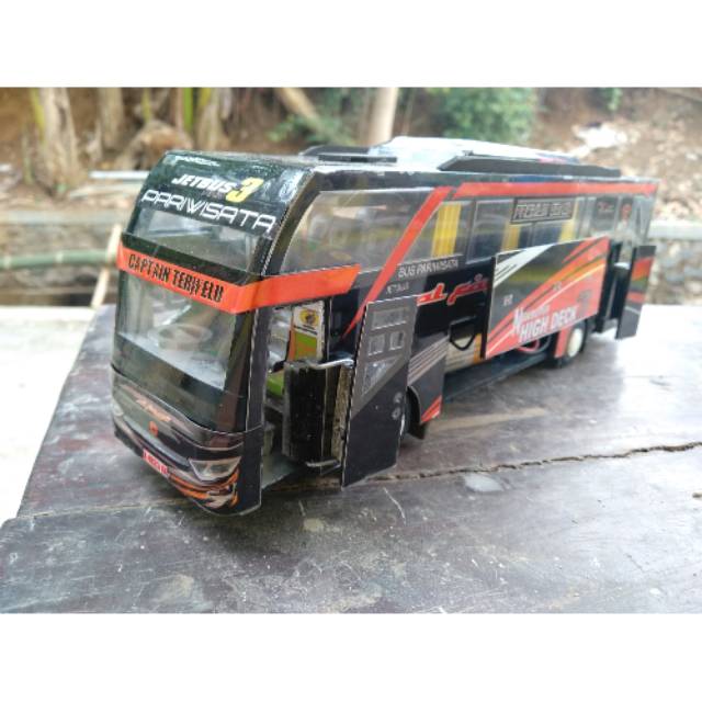 Jual Miniatur bus Al fayed jet 3 | Shopee Indonesia