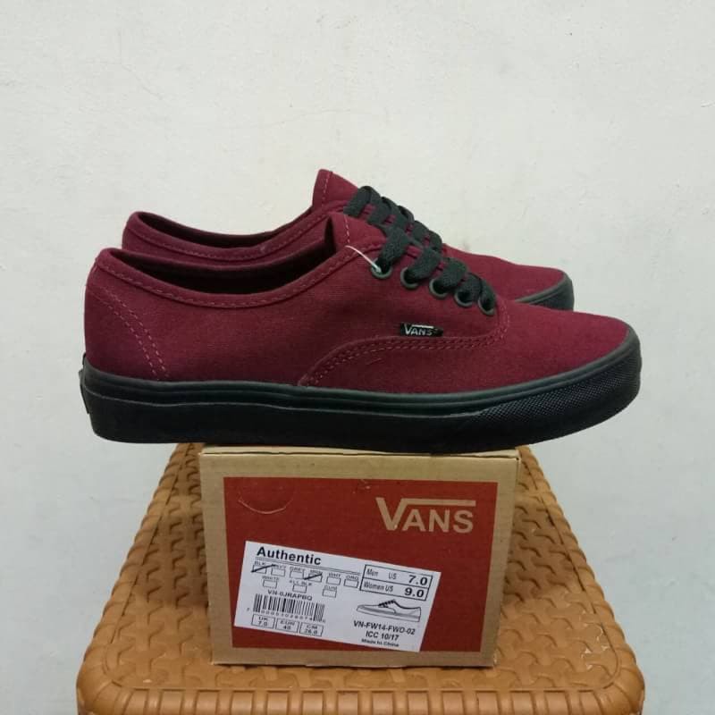 Sepatu vans outlet original 2017