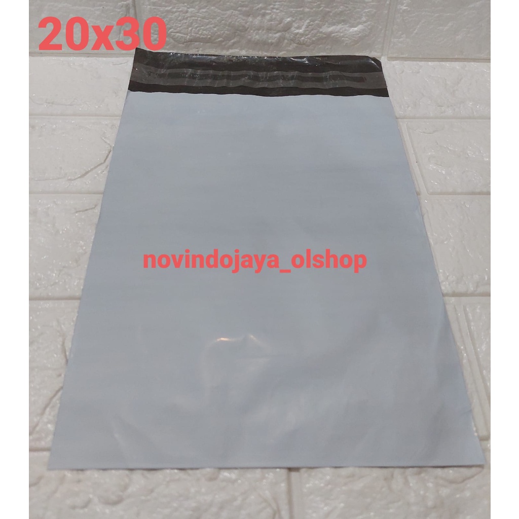 Jual Plastik Polymailer 20x30 Putih Isi 100 Lembar Termurah Shopee Indonesia 4903