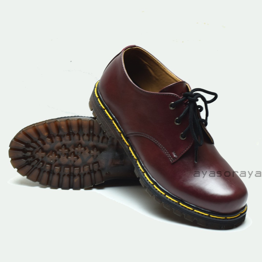 Jual sepatu dr store martens