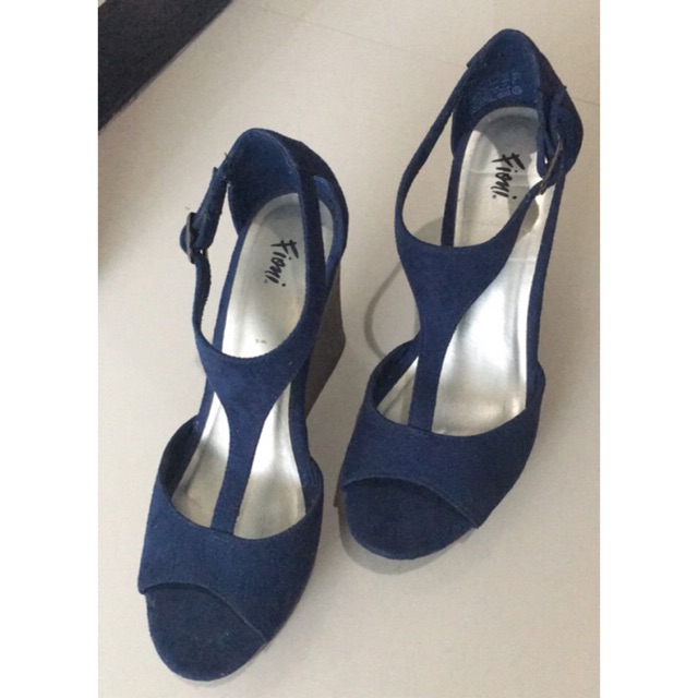 Fioni wedges on sale