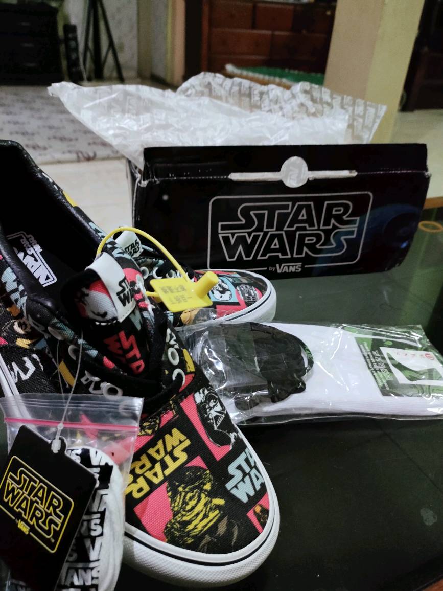 VANS Era (Star Wars)DkSide/StrmCmo US10-