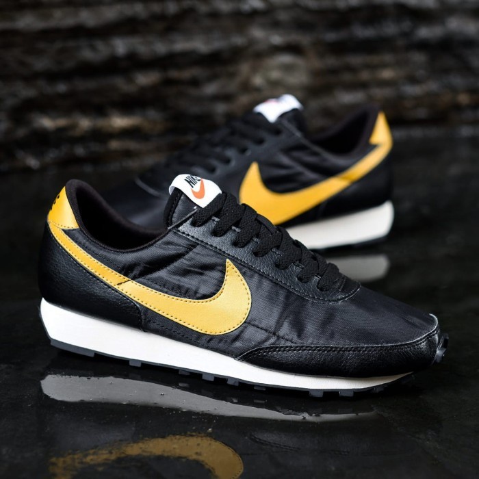 Nike daybreak clearance original