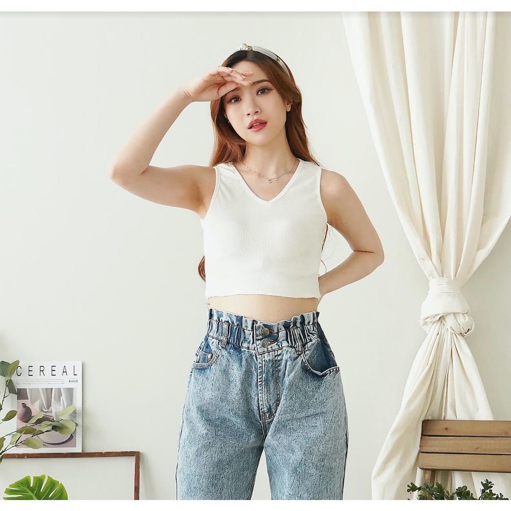 Jual Korean Vneck Tanktop Crop Tank Top Basic Vneck 140 Shopee Indonesia