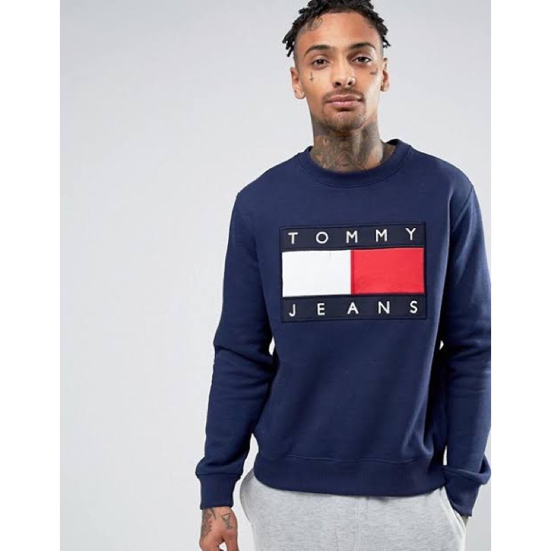 Harga crewneck tommy online hilfiger