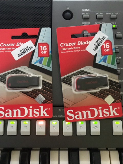 Jual Flashdisk flash disk sandisk style dan lagu keyboard organ Yamaha ...