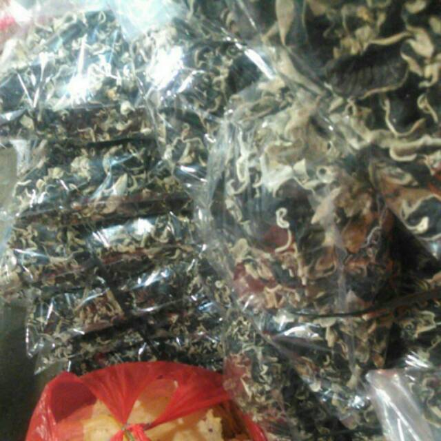 Jual Jamur Kuping Kering Jamur Hitam Kering 1kg Shopee Indonesia 5504