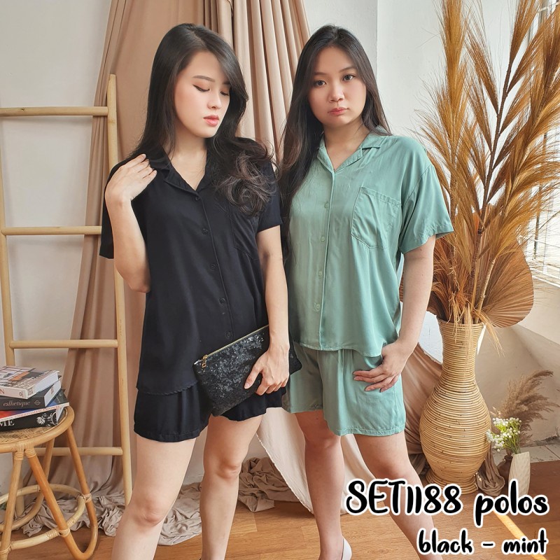 Jual Baju setelan baju dan celana pendek kekinian pergi jalan fashion