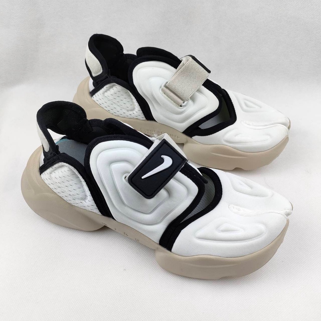 sepatu sandal nike