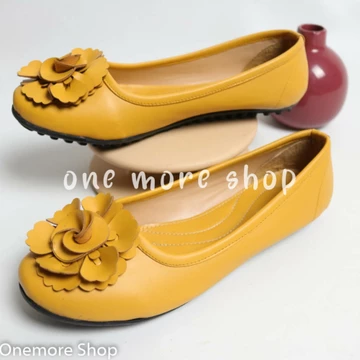 Gratica Sepatu Balet Flatshoes Bunga Rose Ap081