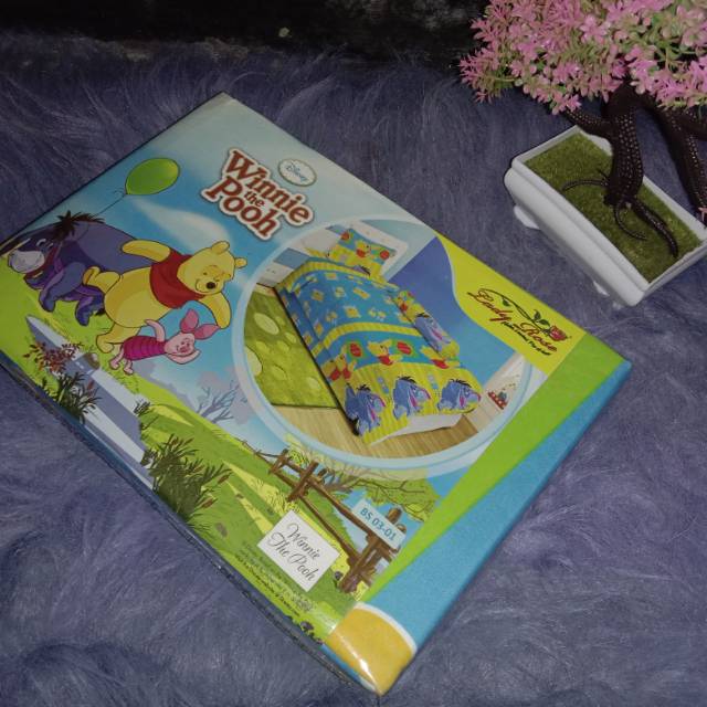 Jual Sprei ladyrose Winnie the Pooh uk 120x200 | Shopee Indonesia