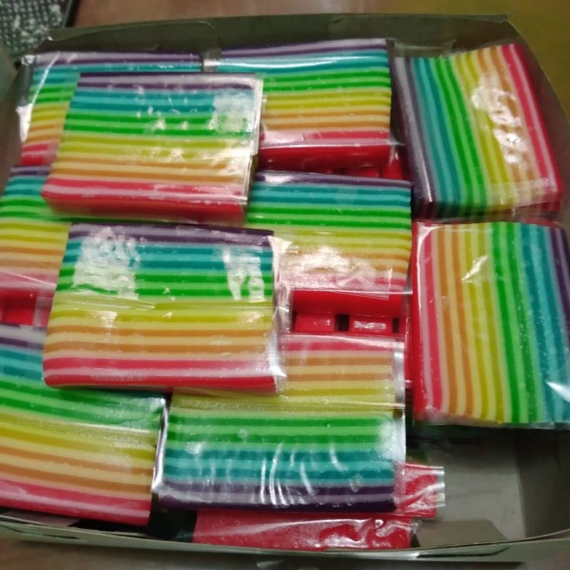 Jual Kue Pepe Pelangi /kue Lapis Rainbow | Shopee Indonesia