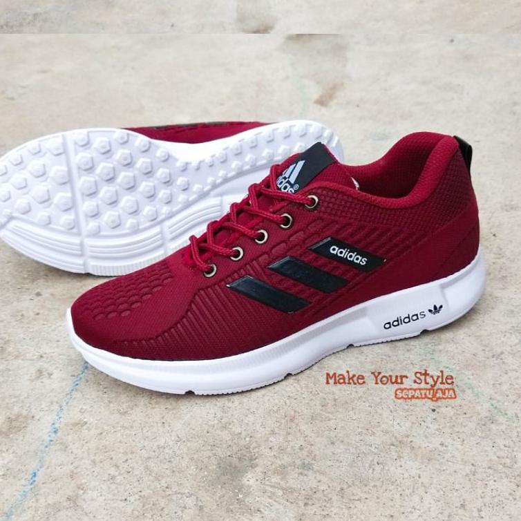 Jual Koleksi saat ini // 7BLDE Sepatu Pria Ads Strip Cutting Emboss ...