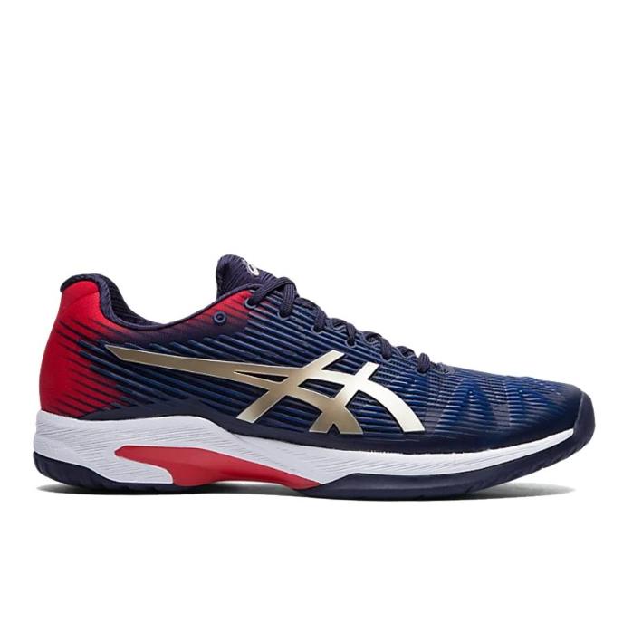 sepatu badminton asic