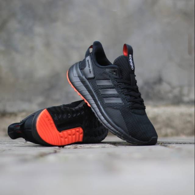 Adidas questar ride full black hotsell