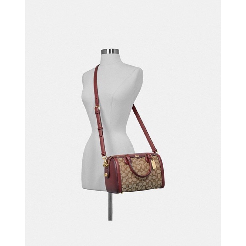 Ivie bennett satchel in signature jacquard hotsell