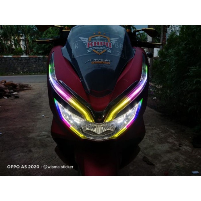 Jual Stiker Alis Atas Bawah Pcx Tema RGB / Sticker Alis Atas Bawah RGB ...