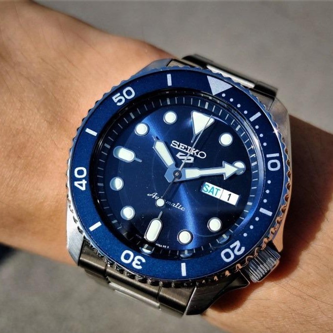 Irrfan Khan's Angrezi Medium Watch Film Watch Angrezi Medium