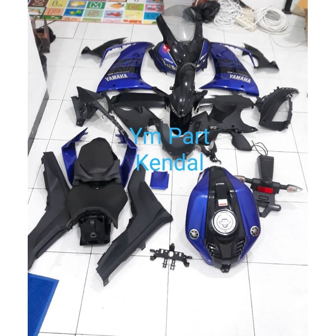 Jual Body R15V3 2017 sampai 2021 Set Depan Belakang R15V3 Full Set ...