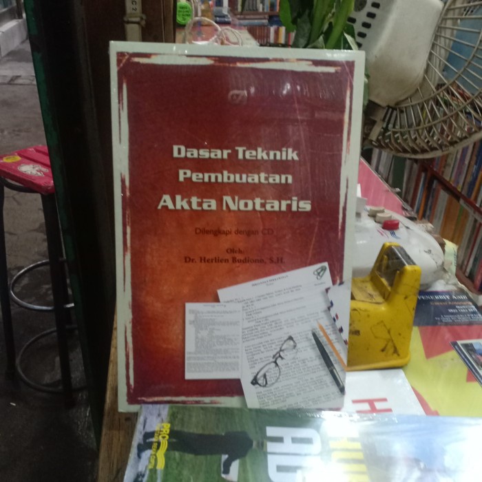 Jual Buku Hukum Dasar Teknik Pembuatan Akta Notaris Shopee Indonesia 