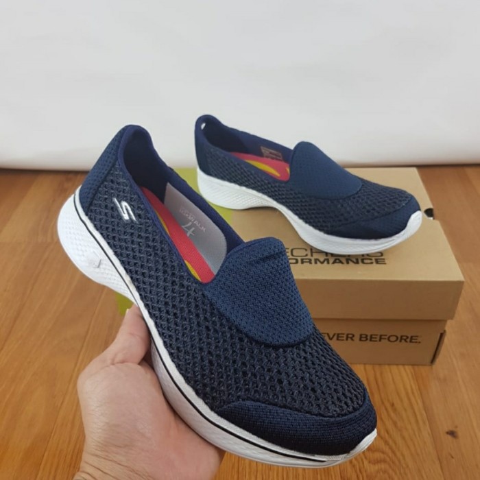 Jual SKechers Go Walk 4 Kindle for women Shopee Indonesia