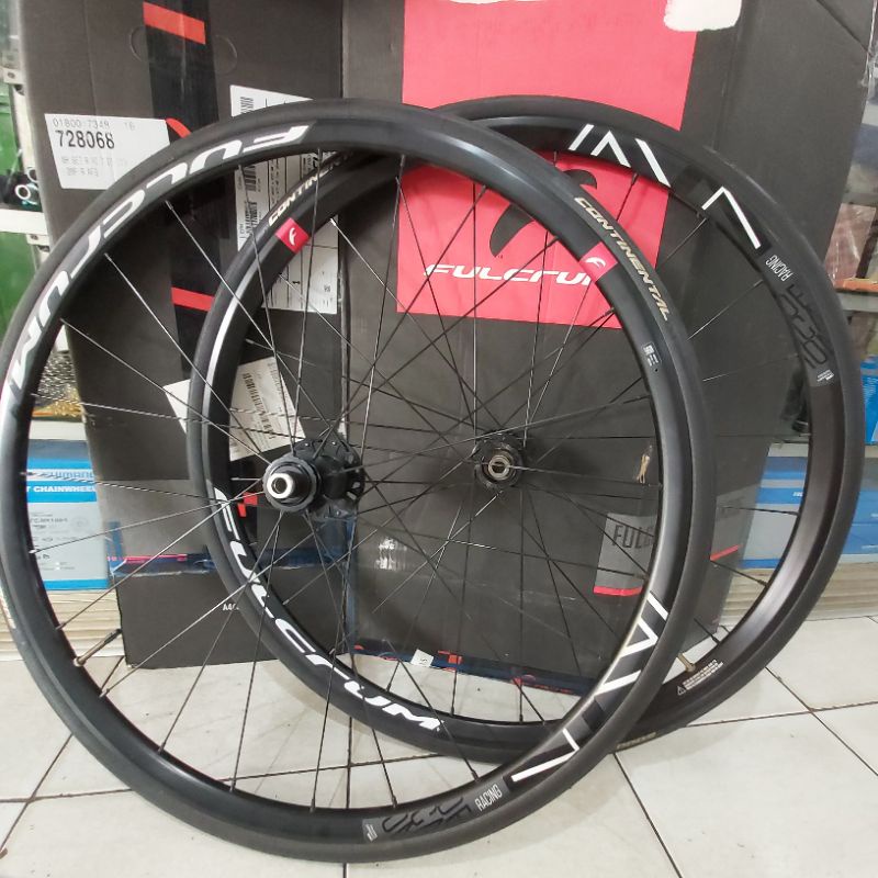 Fulcrum レーシング400 Fulcrum Racing 400 Disc Wheelset