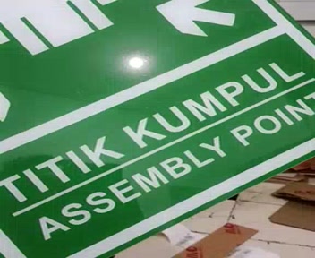 Jual AKRILIK RAMBU RAMBU PLANG TITIK KUMPUL ACRYLIC CUSTOM SIGNAGE ...