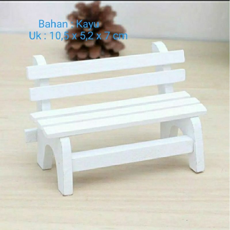 Jual Miniatur Kursi Taman Kayu Warna Putih | Shopee Indonesia
