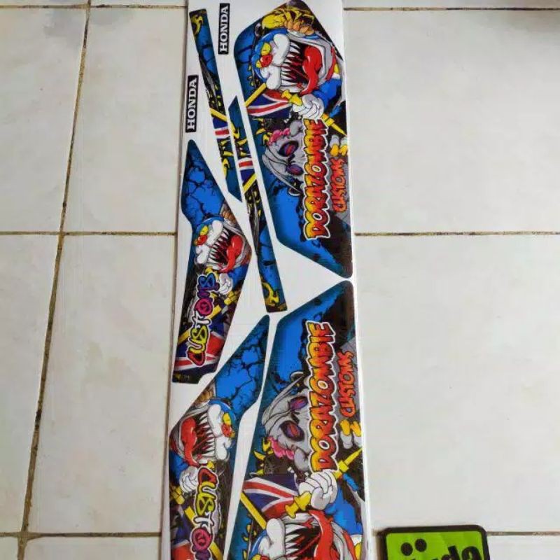 Jual Stripping Sticker Lis Motor Variasi Honda Gl Pro Motif Doraemon