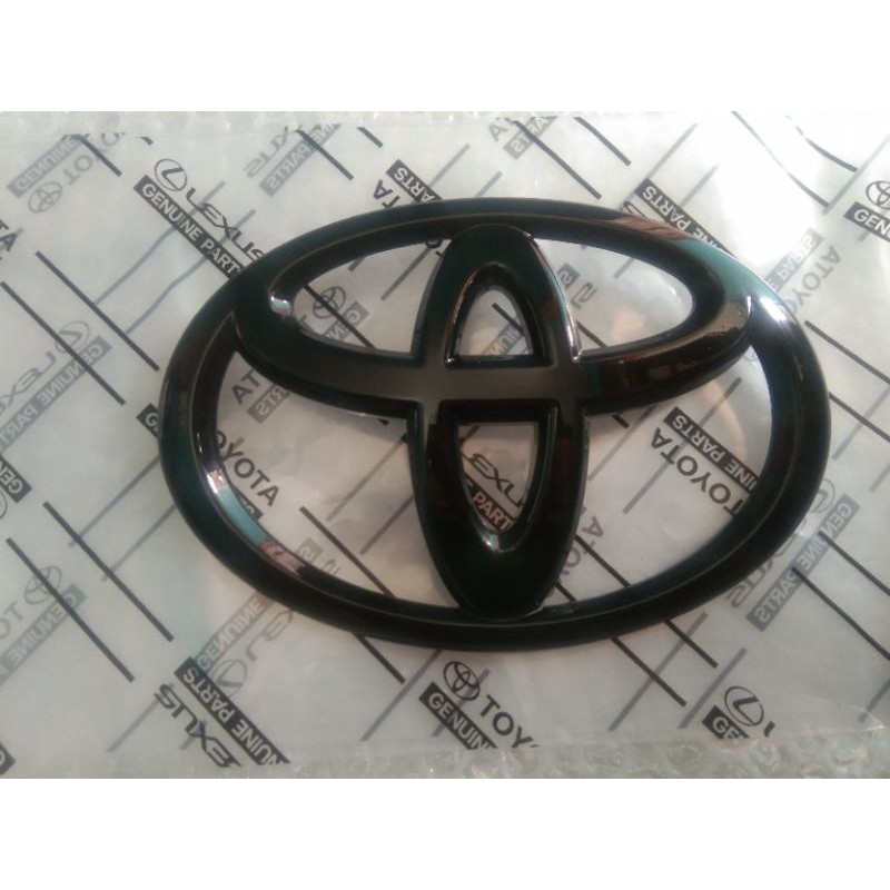 Jual Logo/ lambang depan Innova ribbon hitam glosy ori | Shopee Indonesia