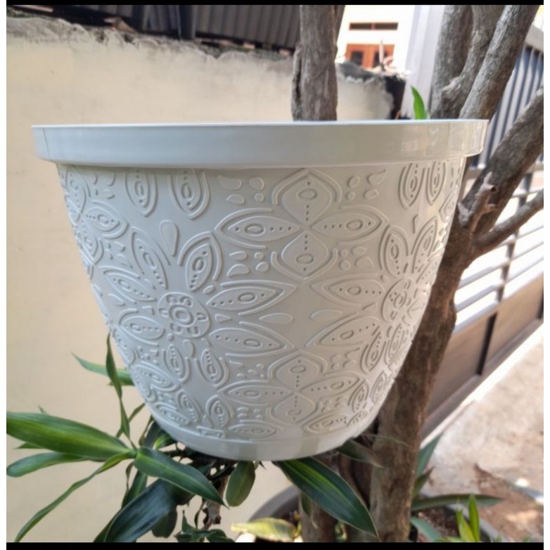 Jual pot tanaman shallom batik 30 cm/shallom batik 30 putih | Shopee ...