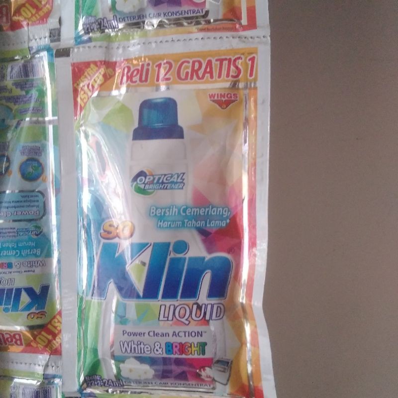 Jual SO KLIN LIQUID POWER CLEAN ACTION WHITE & BRIGHT SACHET 24 ML ...