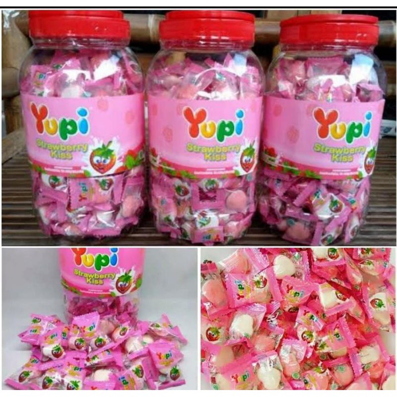 Jual Permen Yupi Strawberry Kiss Toples Isi 125 Pcs Shopee Indonesia