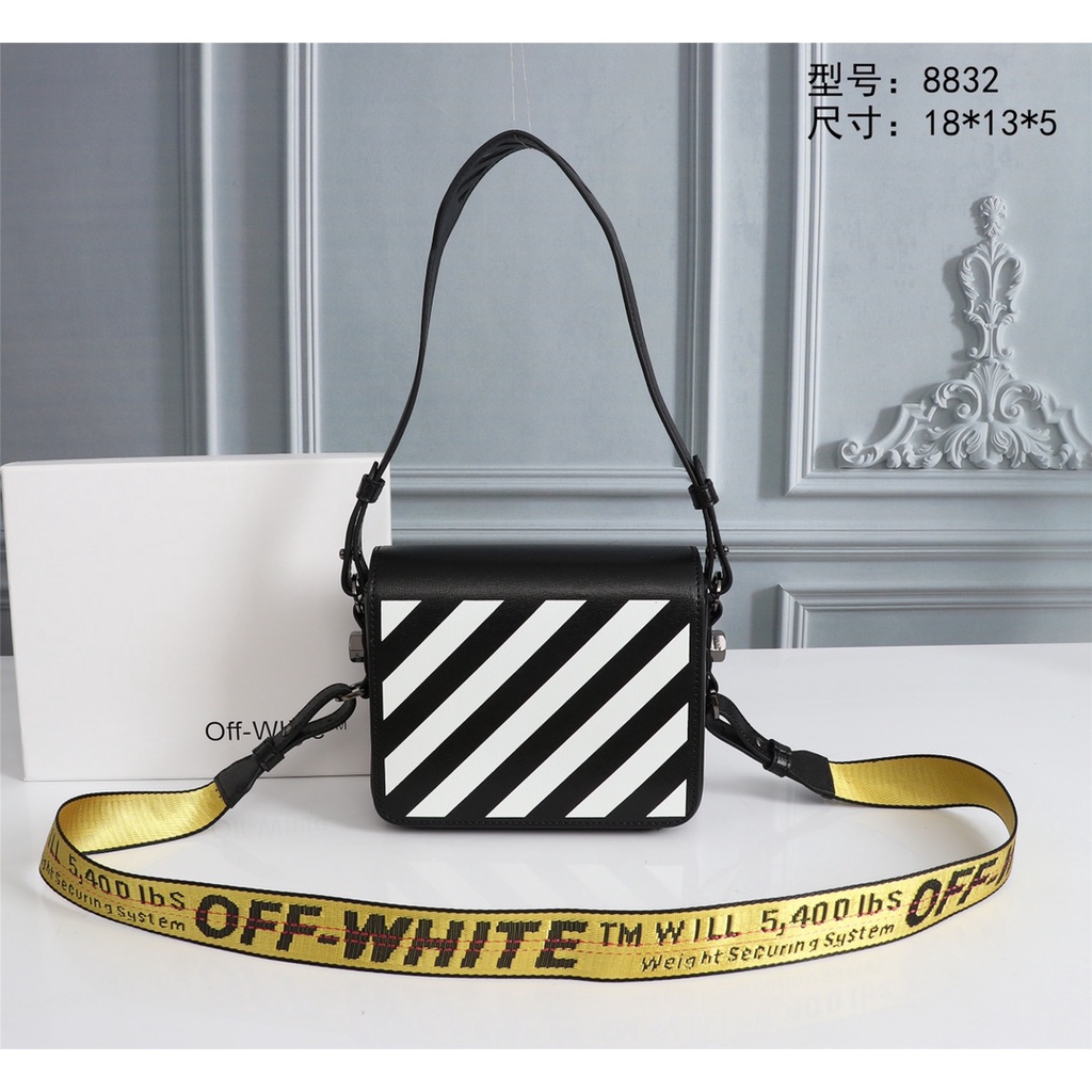 New OFF WHITE 18ss letters black and white stripes OW clip bag single shoulder small square bag diag